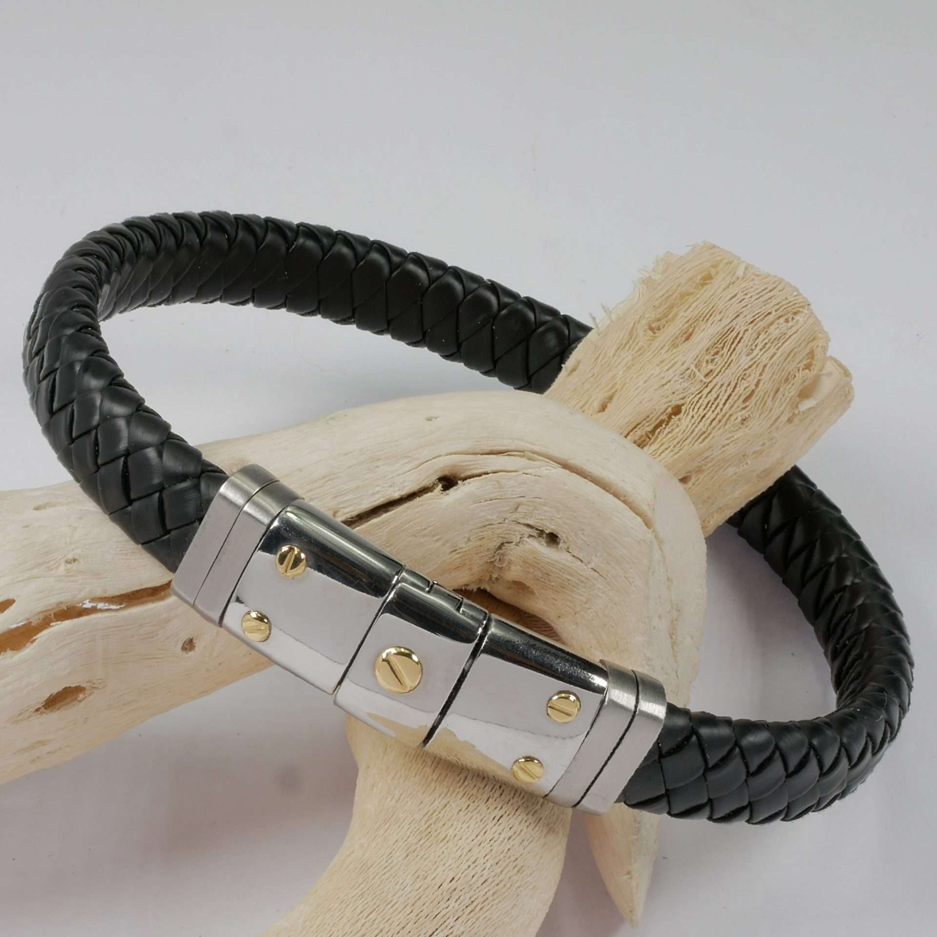 88350CC9-6911-449C-98F9-34E5DDE0D6C0 H2on Italy Mens Silicone bracelet